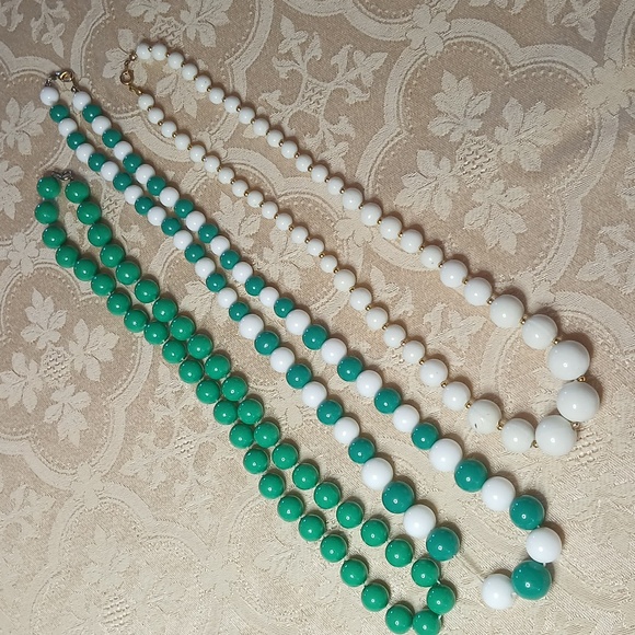 Jewelry Lot Wearable Pieces - Picture 13 of 16